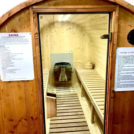 Pensiunea Geona Poiana Teiului Zewnętrze zdjęcie