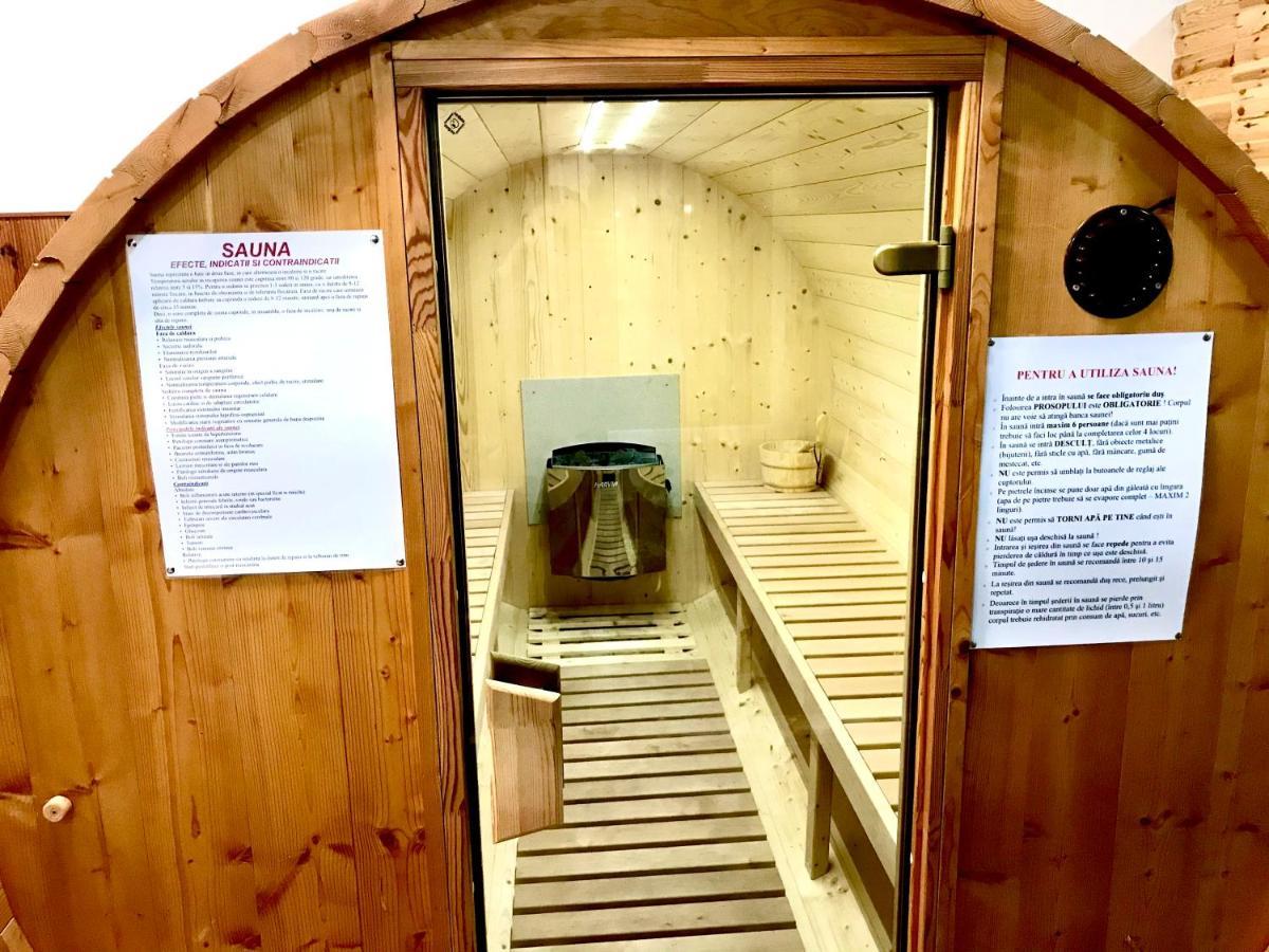 Pensiunea Geona Poiana Teiului Zewnętrze zdjęcie